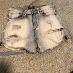 Bebe shorts